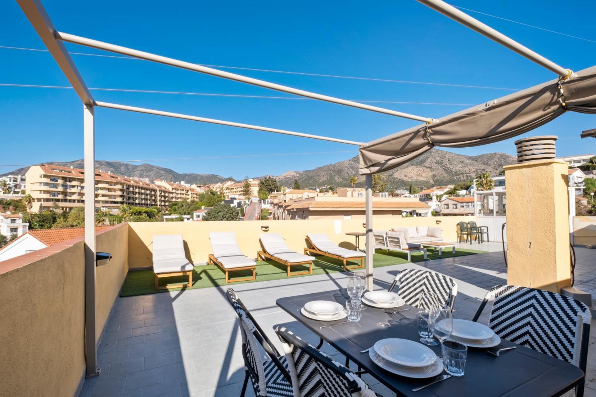 Apartment Terrace Penthouse In Torreblanca By Costarentals - Ref 44 *